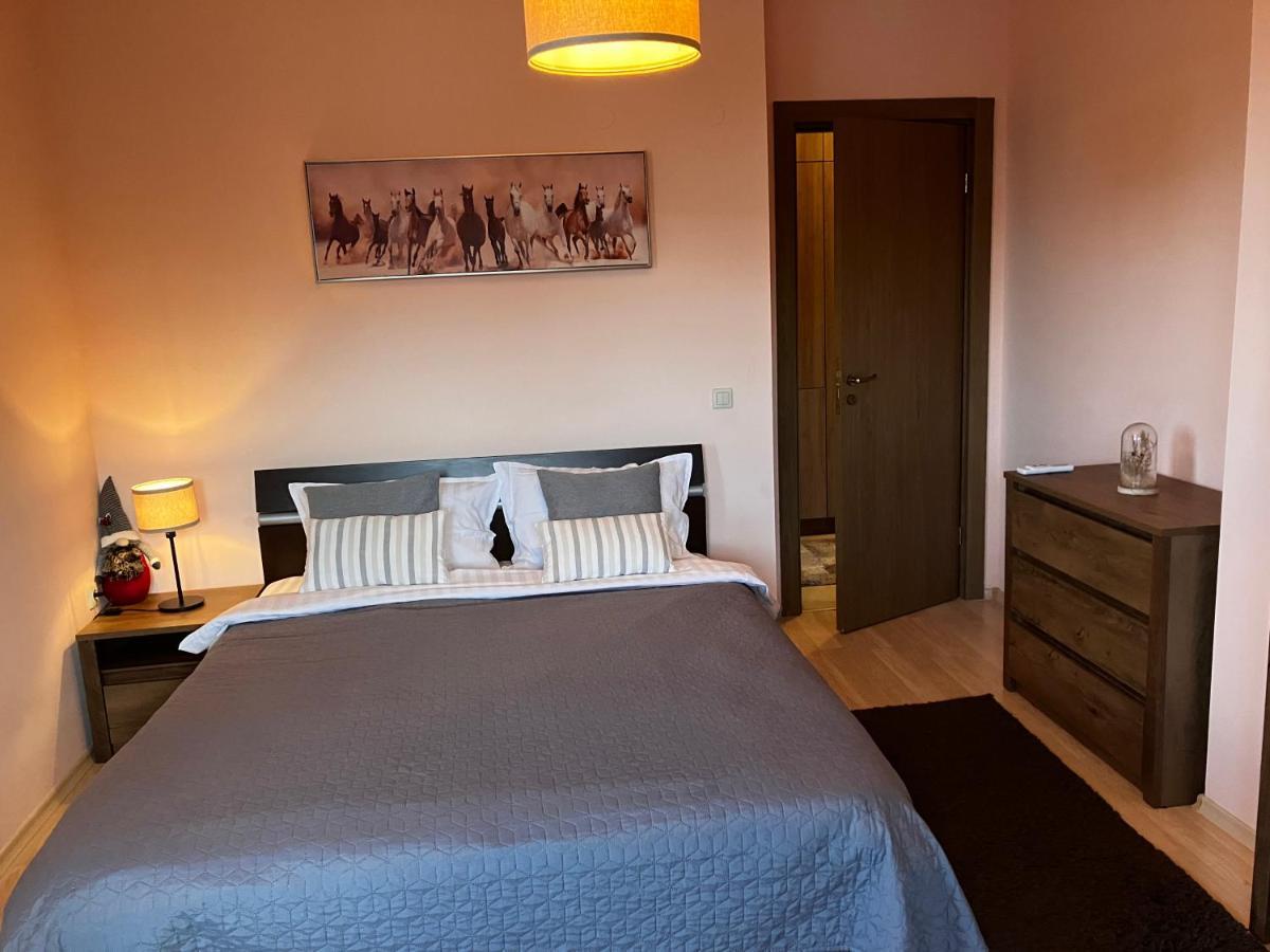 Mirabell Apartment Bansko Bagian luar foto